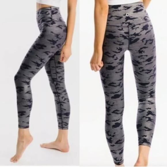 Zyia Silver Camo Supreme Hi-Rise 7/8 Leggings Size 20 - Picture 1 of 6